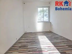 Prodej bytu 3+1, Pátek, 79 m2