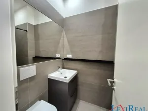 Pronájem bytu 2+kk, Praha - Libeň, Pod Čertovou skalou, 35 m2