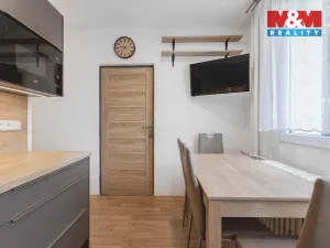 Prodej bytu 4+1, Klatovy - Klatovy III, Pod Hůrkou, 81 m2