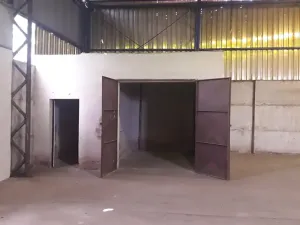 Pronájem skladu, Pardubice, 712 m2