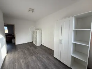 Pronájem bytu 3+1, Chrudim, Jabloňová, 62 m2