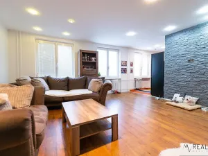 Pronájem bytu 2+kk, Ostrava, Gen. Sochora, 61 m2