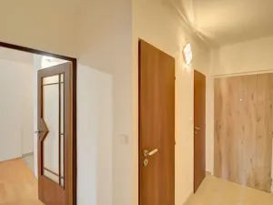 Pronájem bytu 2+kk, Kolín, Moravcova, 42 m2