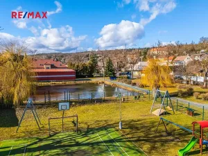 Prodej rodinného domu, Svinařov, Za Křenovkou, 160 m2