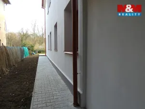 Prodej činžovního domu, Žleby, Zámecké náměstí, 228 m2