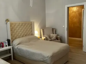 Prodej bytu 3+kk, Karlovy Vary, Divadelní náměstí, 147 m2