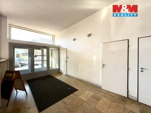 Prodej restaurace, Olomouc - Neředín, Politických vězňů, 730 m2