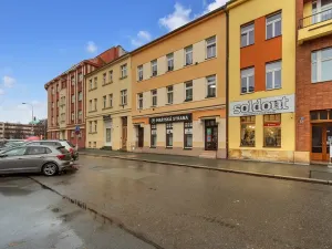 Pronájem bytu 2+1, Hradec Králové, Masarykovo náměstí, 50 m2