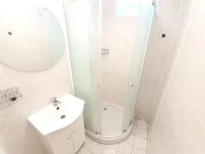 Pronájem bytu 1+kk, Praha - Chodov, Mikulova, 30 m2