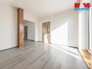 Prodej rodinného domu, Struhařov, V Domcích, 254 m2