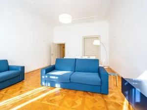 Pronájem bytu 3+1, Praha - Nové Město, Bolzanova, 93 m2