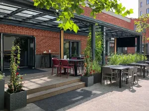 Pronájem kanceláře, Praha - Libeň, Lihovarská, 222 m2