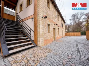 Prodej bytu 2+kk, Slatiňany, Na Ostrově, 79 m2