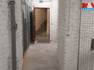 Pronájem skladu, Praha - Libeň, U libeňského pivovaru, 4 m2