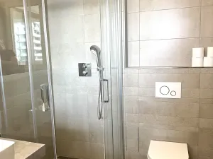 Pronájem bytu 3+kk, Praha - Dolní Měcholupy, Kardausova, 98 m2