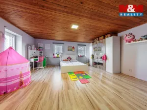 Prodej rodinného domu, Klášterec nad Ohří - Klášterecká Jeseň, 265 m2