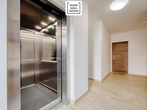 Prodej bytu 3+kk, Praha - Libeň, Nad Rokoskou, 77 m2