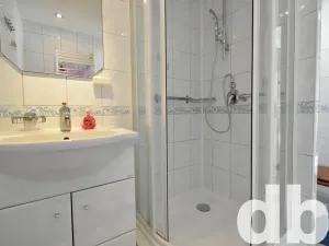 Pronájem bytu 2+1, Karlovy Vary, Závodu míru, 60 m2