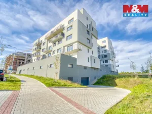 Pronájem bytu 1+kk, Plzeň - Skvrňany, Františka Kováříka, 46 m2