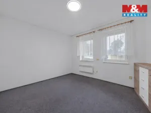 Prodej rodinného domu, Skřivany, V Sádku, 66 m2