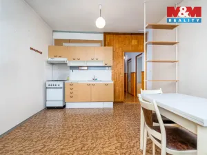 Prodej bytu 3+1, Hradec Králové - Nový Hradec Králové, třída Edvarda Beneše, 92 m2