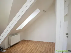 Prodej bytu 3+kk, Rokycany, U Plynárny, 76 m2