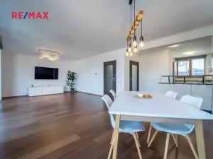 Prodej rodinného domu, Nupaky, Kruhová, 161 m2