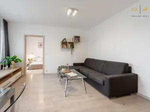 Prodej bytu 3+1, Brno, Krymská, 70 m2