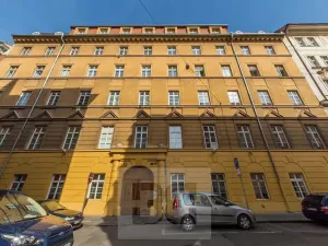 Pronájem bytu 2+kk, Praha - Nové Město, V jirchářích, 47 m2