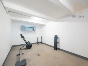 Pronájem bytu 1+kk, Praha - Střešovice, Myslbekova, 30 m2