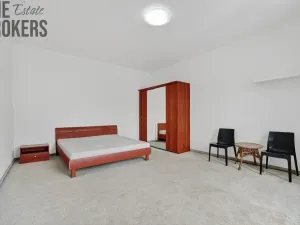 Prodej bytu 2+1, Praha - Žižkov, Ambrožova, 72 m2