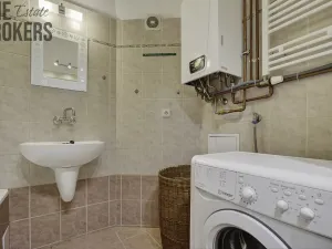 Prodej bytu 2+1, Praha - Žižkov, Ambrožova, 72 m2