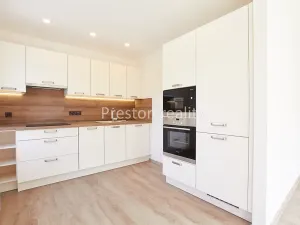 Pronájem bytu 3+kk, Praha - Krč, Kukučínova, 60 m2