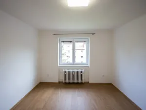 Pronájem bytu 1+1, Sezimovo Ústí, Lipová, 31 m2