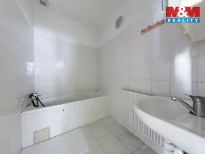 Prodej výrobních prostor, Nejdek, Závodu míru, 2388 m2