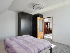 Prodej rodinného domu, Divišov, Zahradní, 150 m2
