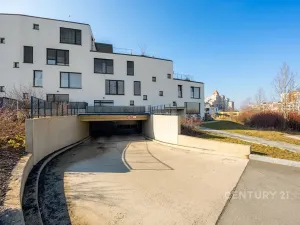 Prodej bytu 3+kk, Praha - Hlubočepy, Dostalové, 66 m2