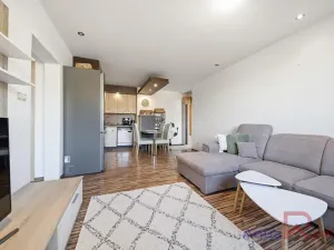 Prodej bytu 3+kk, Ostrov, Vančurova, 70 m2