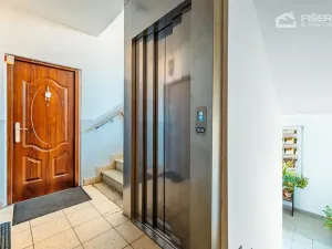 Prodej bytu 4+1, Rožnov pod Radhoštěm, Kulturní, 80 m2