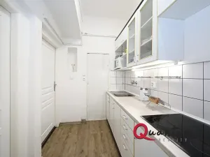Pronájem bytu 2+1, Praha - Košíře, Pod Kavalírkou, 47 m2