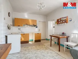 Prodej rodinného domu, Jarošov nad Nežárkou - Lovětín, 95 m2