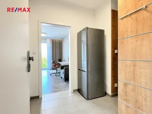 Pronájem bytu 1+kk, Plzeň, V Zahrádkách, 39 m2