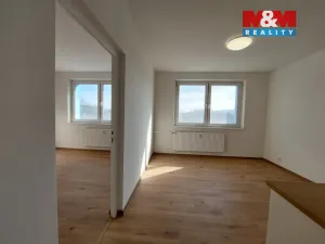 Pronájem bytu 1+1, Klášterec nad Ohří, Lípová, 36 m2