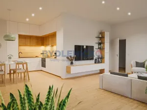 Prodej bytu 2+kk, Hluboká nad Vltavou, Masarykova, 54 m2