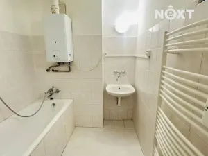 Pronájem bytu 2+1, Pardubice, K Blahobytu, 55 m2