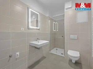 Pronájem bytu 1+kk, Hradec Králové - Nový Hradec Králové, Antonína Petrofa, 32 m2