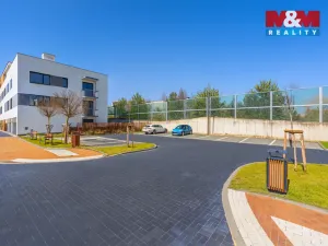 Pronájem bytu 1+kk, Hradec Králové - Nový Hradec Králové, Antonína Petrofa, 32 m2