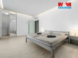 Prodej rodinného domu, Pastviny, 237 m2