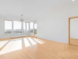 Pronájem bytu 3+kk, Praha - Libeň, Nad Okrouhlíkem, 95 m2