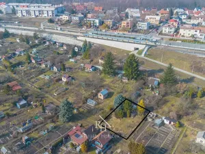 Prodej zahrady, Kladno, 303 m2